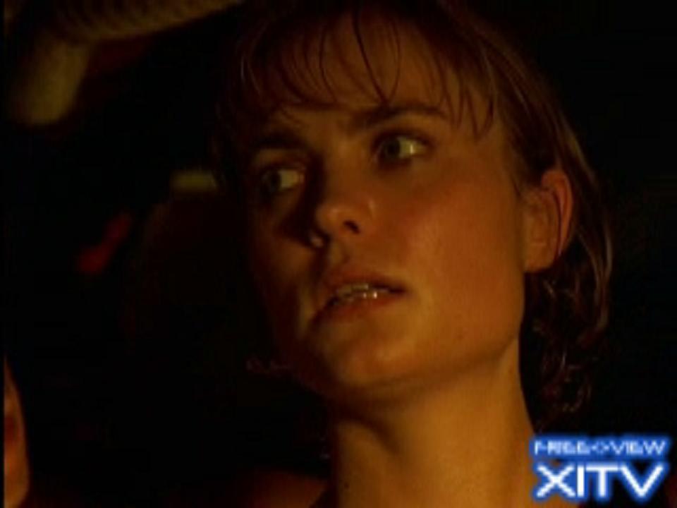 Free Movies Show List #4 Featuring PITCH BLACK Starring Radha Mitchell And Claudia Black! Watch Many More Great Films On XITV FREE <> VIEW