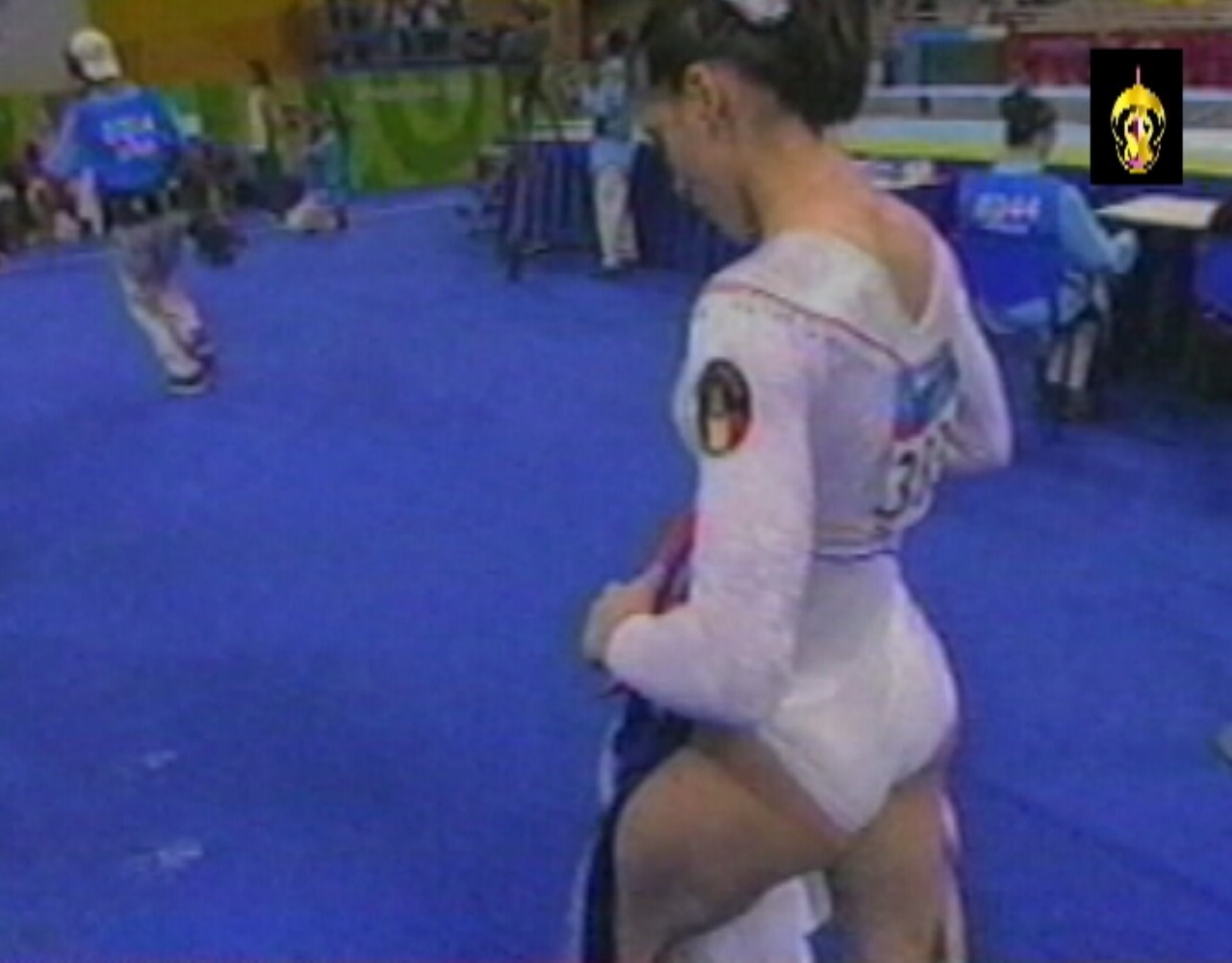 Catalina Ponor! Let's Wrestle!