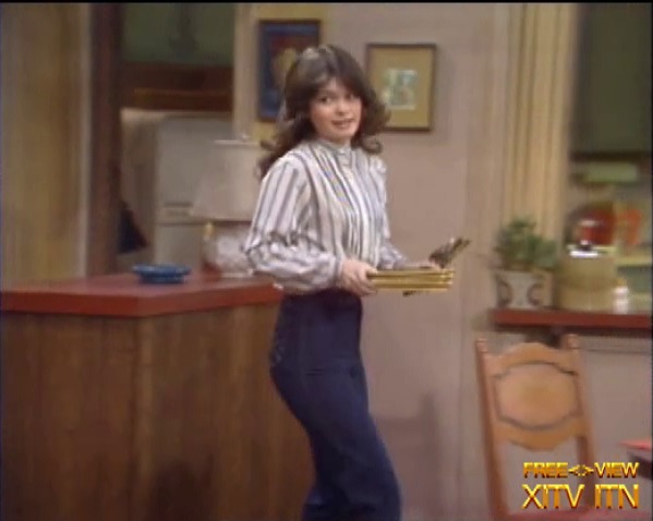 XITV FREE <> VIEW™ ONE DAY AT A TIME Starring Mackenzie Phillips, Valerie Bertinelli, and Bonnie Franklin!