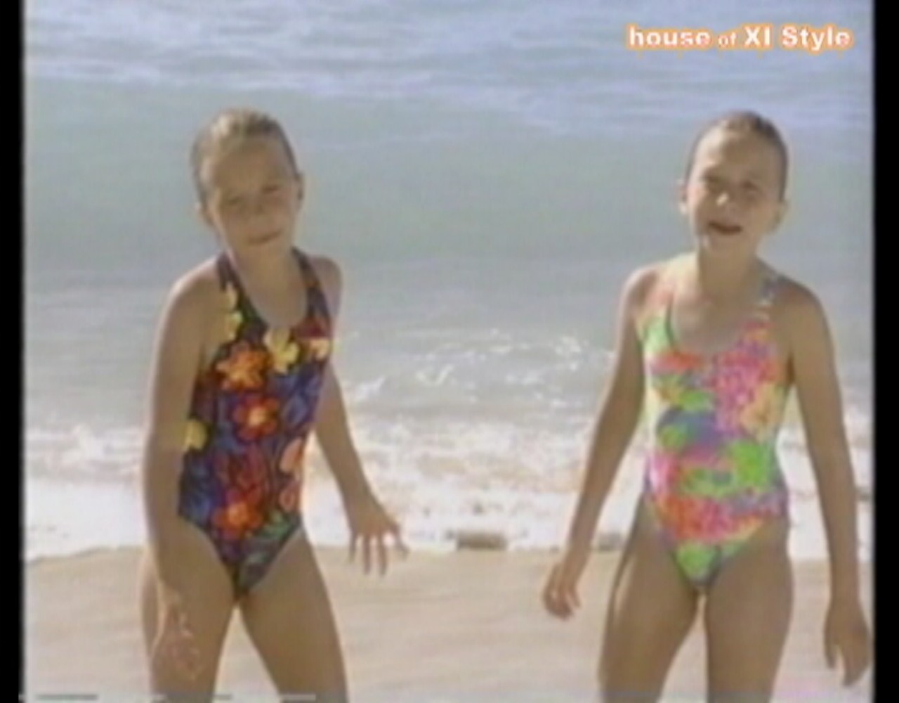 Nation of XI's Pantheon! Mary Kate and Ashley Olsen!