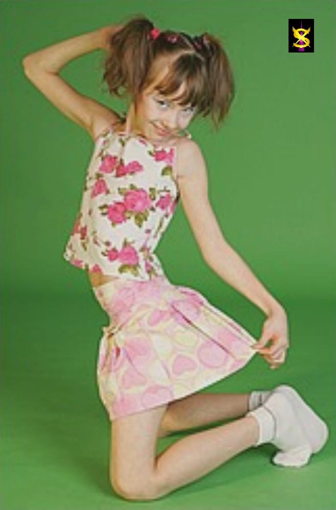 SXS Sorority Oui Fashion Pre - Teen!  Creative Looks and Party Ideas!  