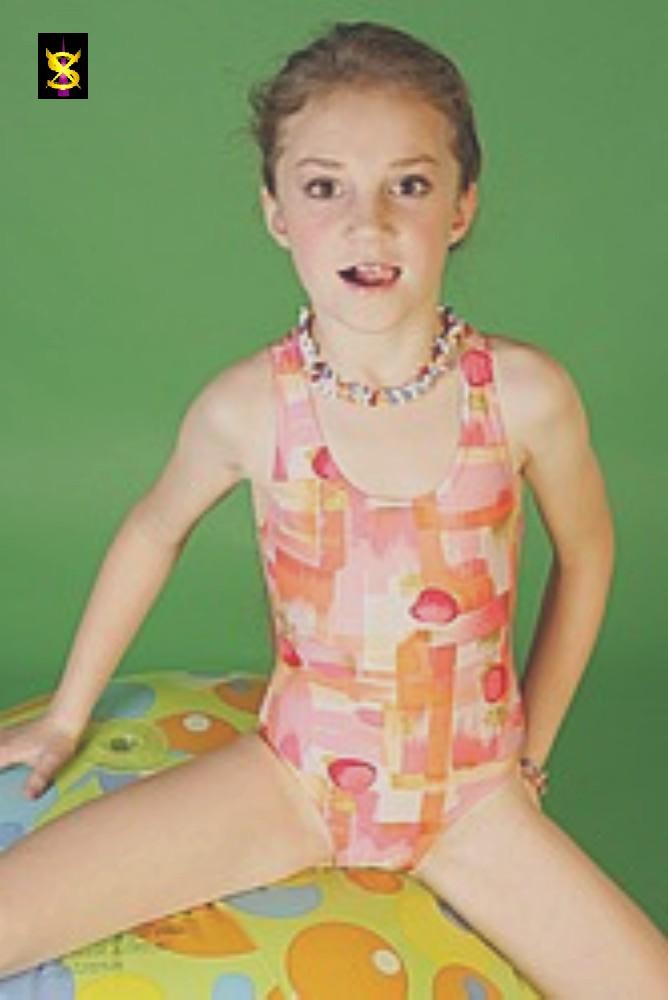 SXS Sorority Oui Fashion Pre - Teen!  Creative Looks and Party Ideas!  