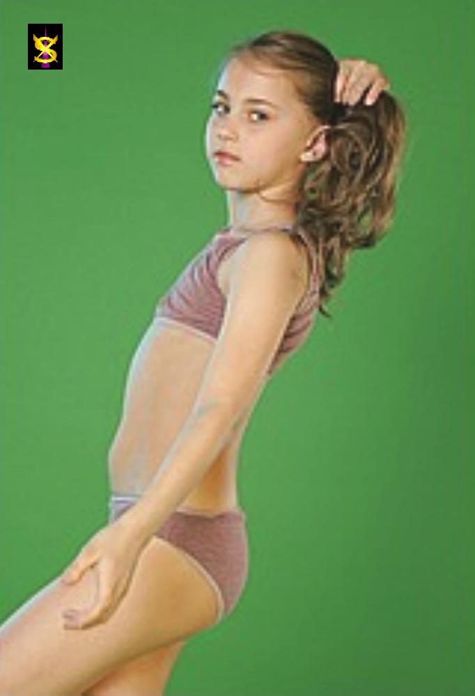 SXS Sorority Oui Fashion Pre - Teen!  Creative Looks and Party Ideas!  