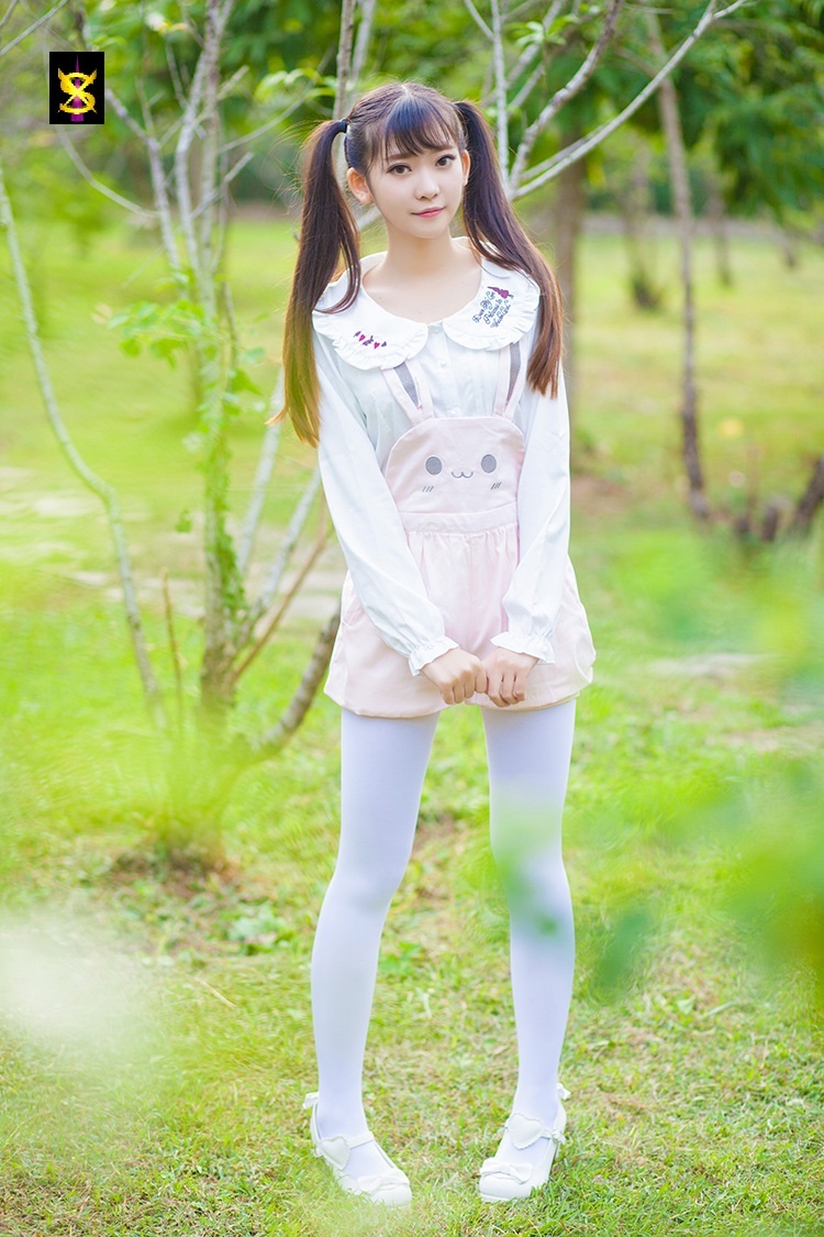 SXS Sorority Oui Fashion! Oui Teen!  Creative Looks and Party Ideas!  