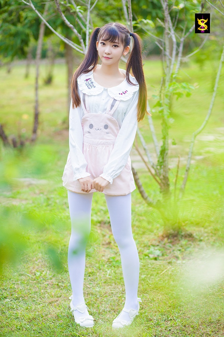 SXS Sorority Oui Fashion! Oui Teen!  Creative Looks and Party Ideas!  
